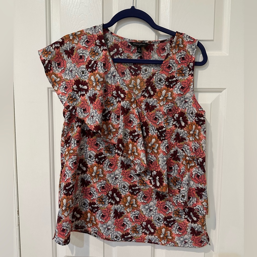 Banana Republic Asymmetric Flutter Sleeveless Floral Blouse